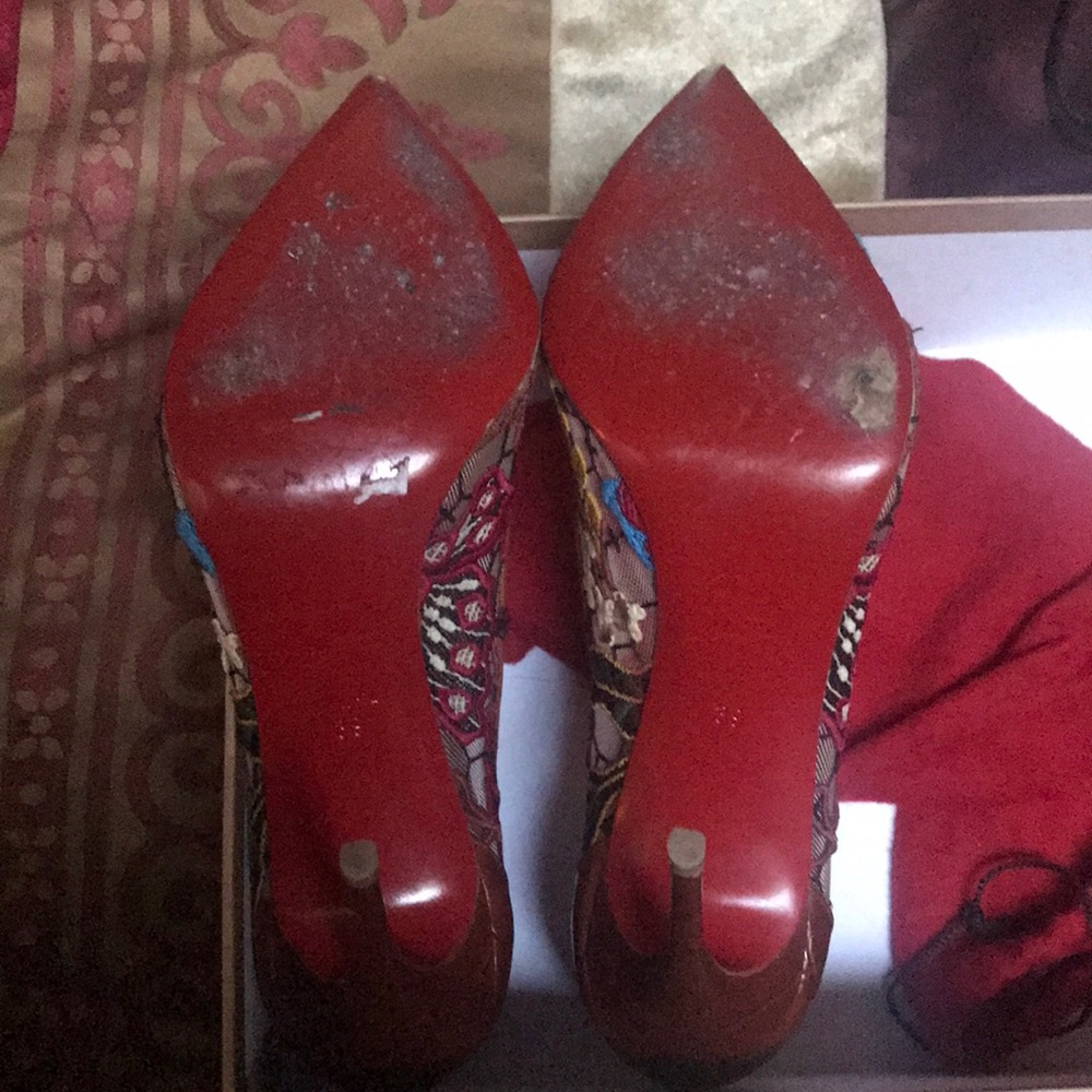 ❌SOLD ON EBAY❌Christian Louboutin butterfly lace - Picture 8 of 8